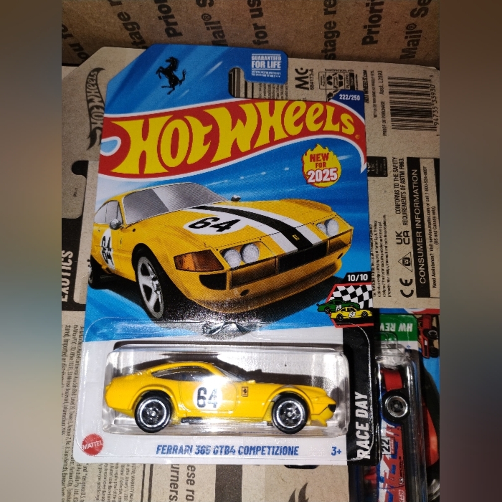 Hot Wheels Race Day Ferrari 365 GTB4 Competizione YELLOW 222/250